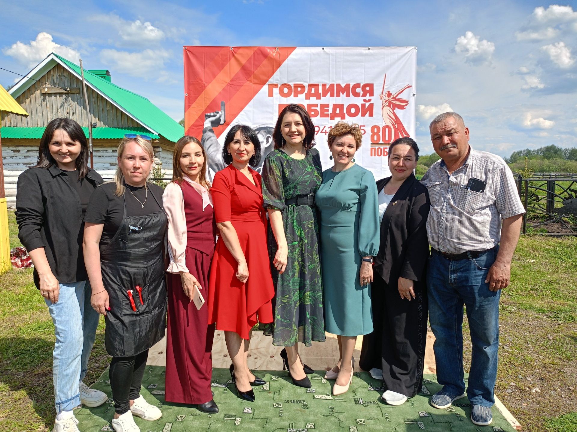 КДЦ «Грани» провели первый выездной концерт в рамках проекта «Территория семьи»