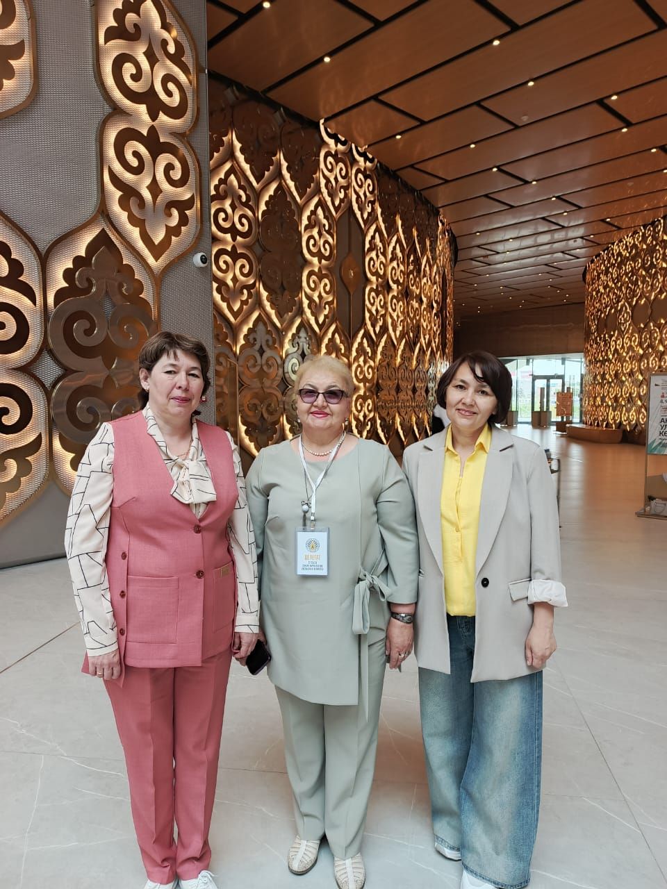 Руководитель Нурлатского отделения Союза журналистов РТ удостоена Почетной грамоты на съезде в Казани