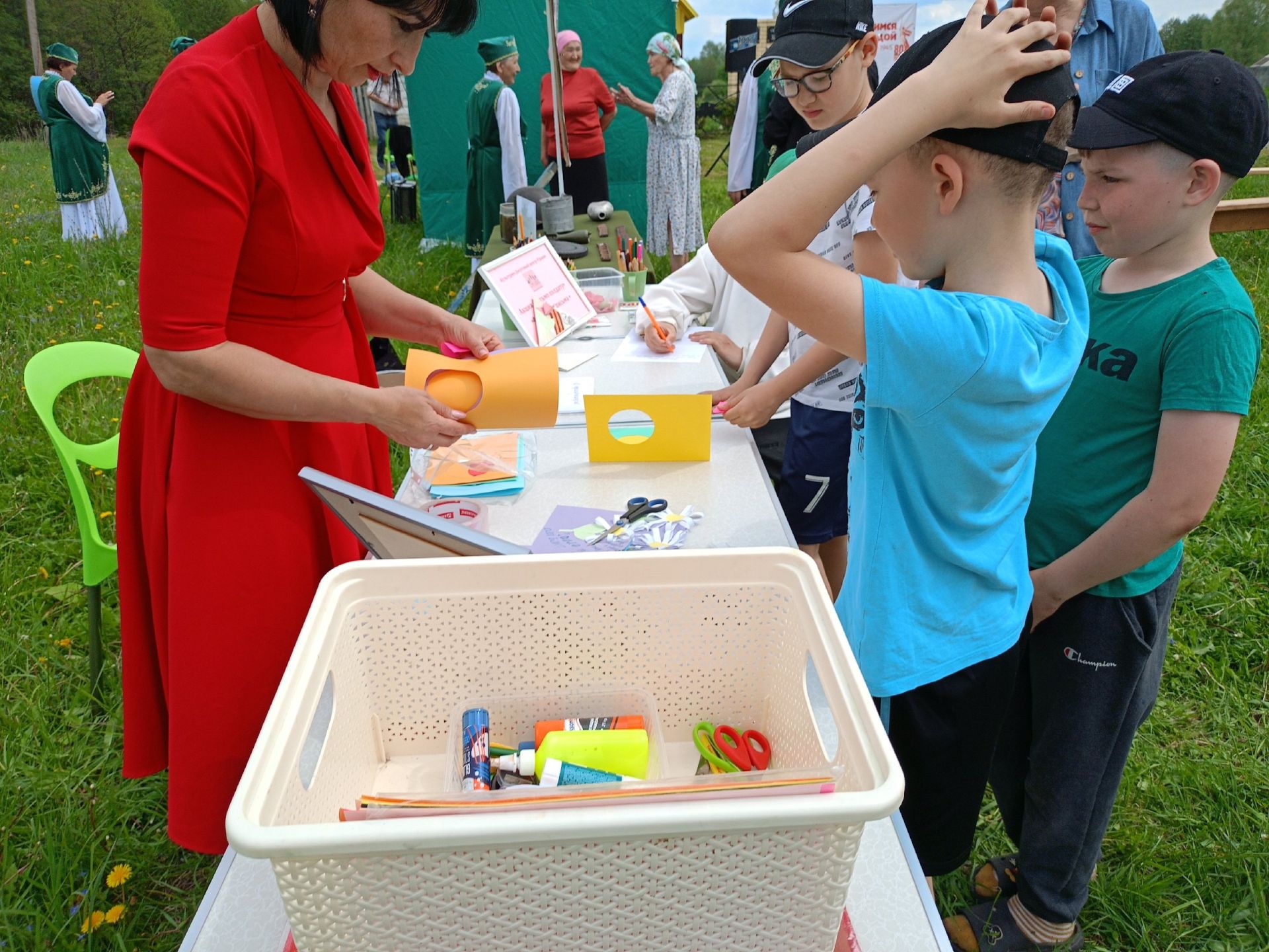 КДЦ «Грани» провели первый выездной концерт в рамках проекта «Территория семьи»