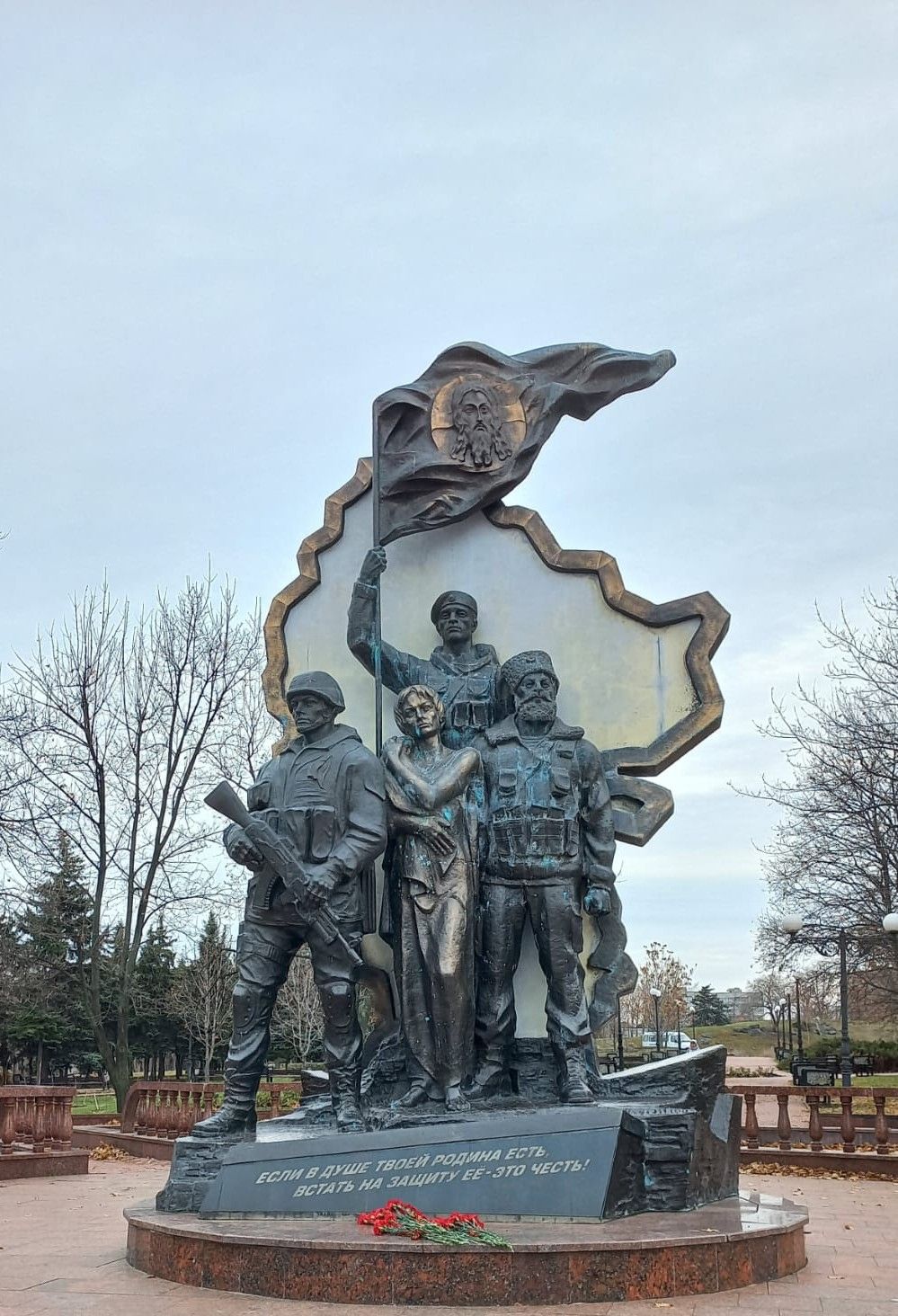 Священнослужитель из Нурлата побывал с гуманитарной миссией в госпиталях ДНР и ЛНР