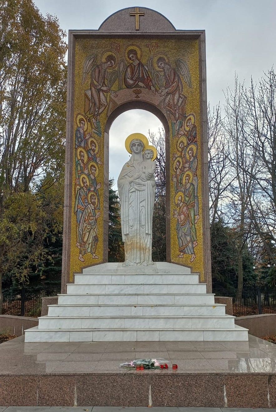 Священнослужитель из Нурлата побывал с гуманитарной миссией в госпиталях ДНР и ЛНР