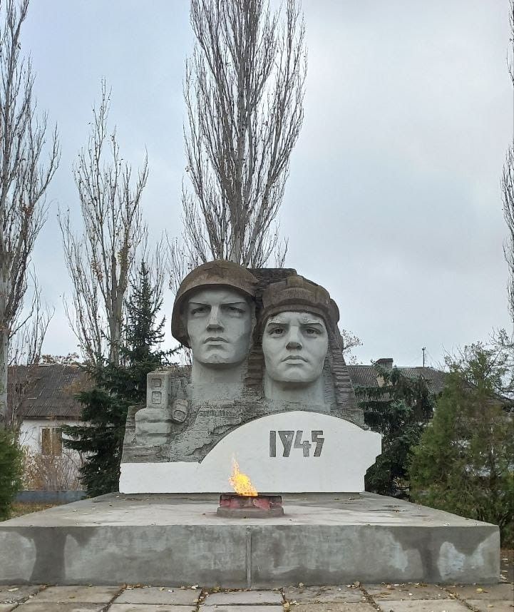 Священнослужитель из Нурлата побывал с гуманитарной миссией в госпиталях ДНР и ЛНР