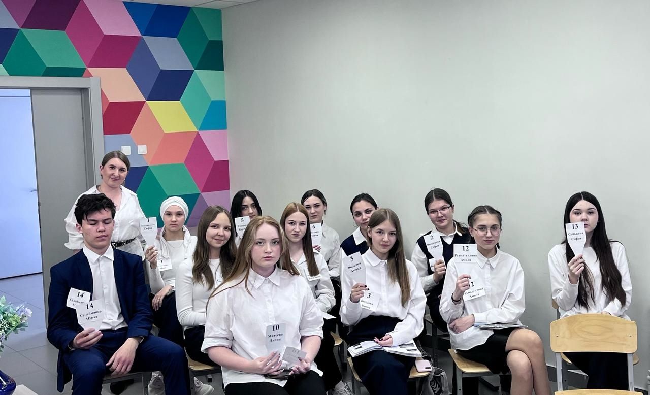 Талантливые выпускники «Сэлэт» успешно завершили экзаменационные испытания