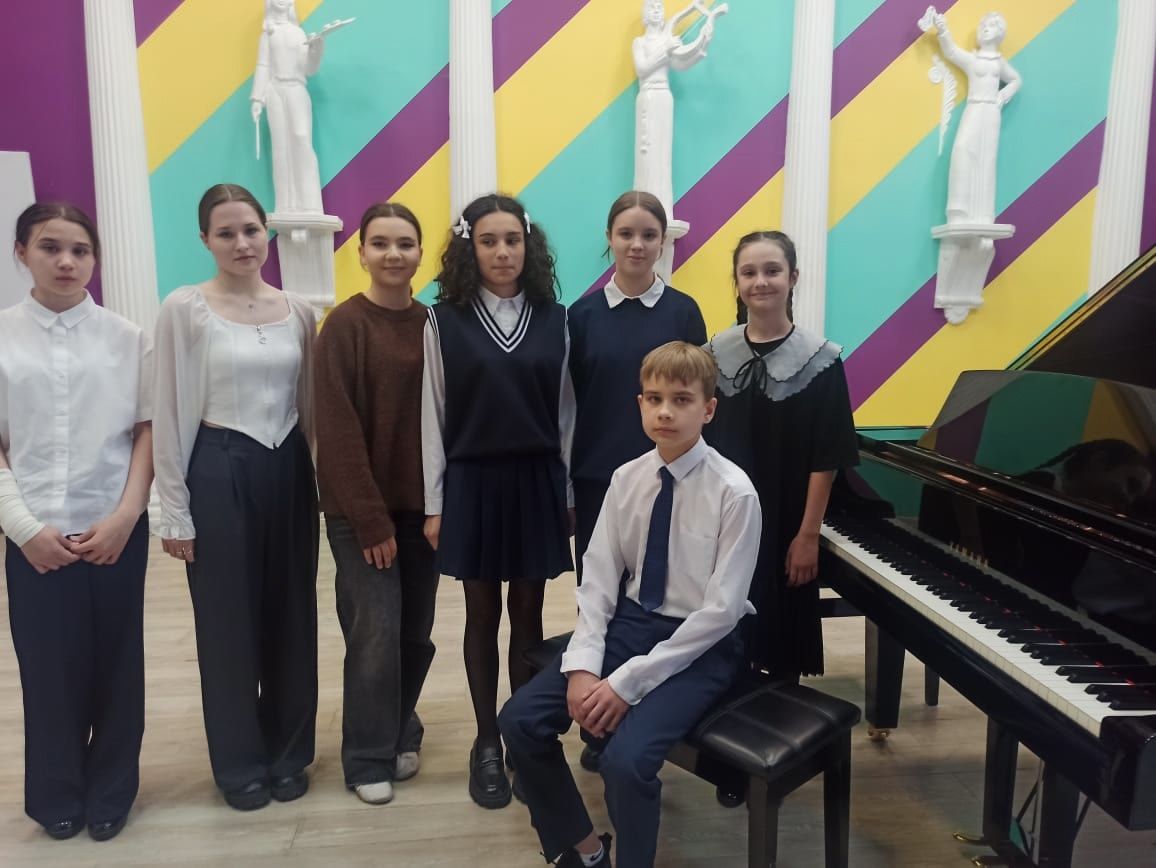 Талантливые выпускники «Сэлэт» успешно завершили экзаменационные испытания