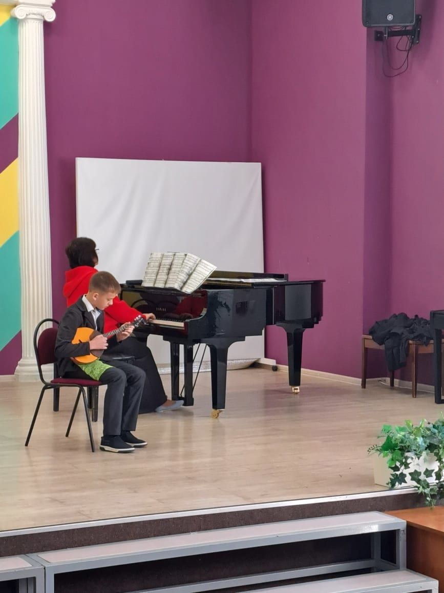 Талантливые выпускники «Сэлэт» успешно завершили экзаменационные испытания