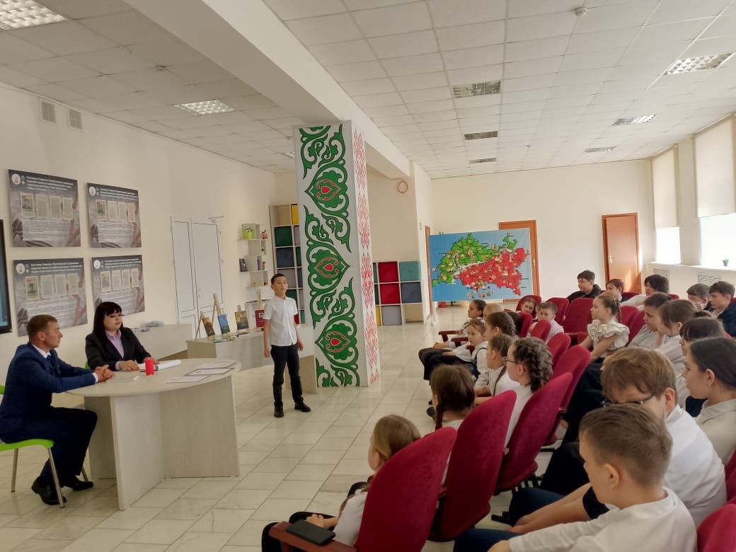 Литературный вечер с поэтом Александром Арзамасцевым