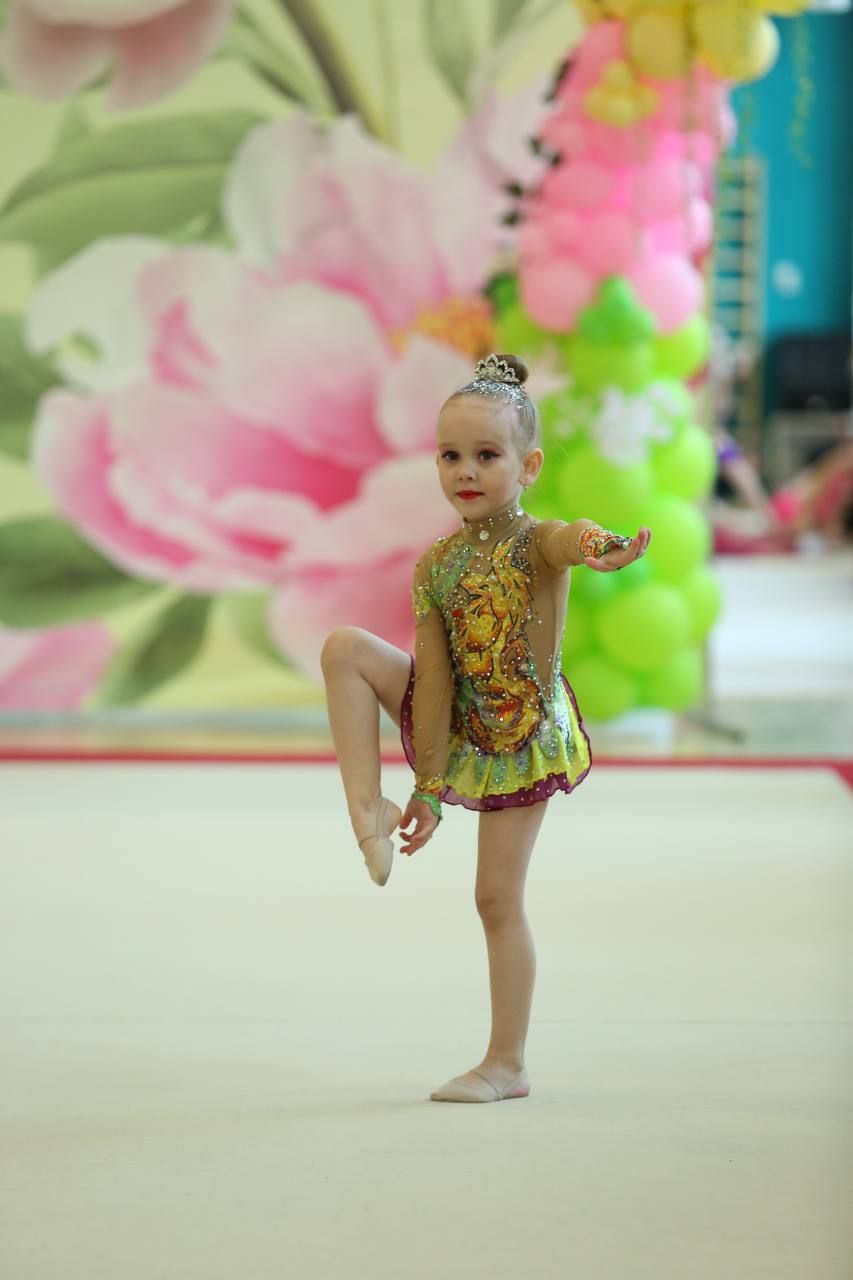 Юные гимнастки вернулись с наградами из Нижнекамска