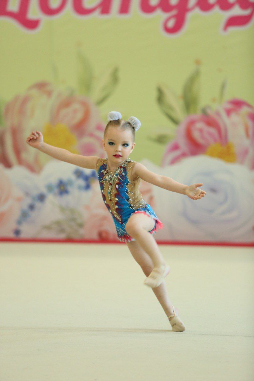 Юные гимнастки вернулись с наградами из Нижнекамска