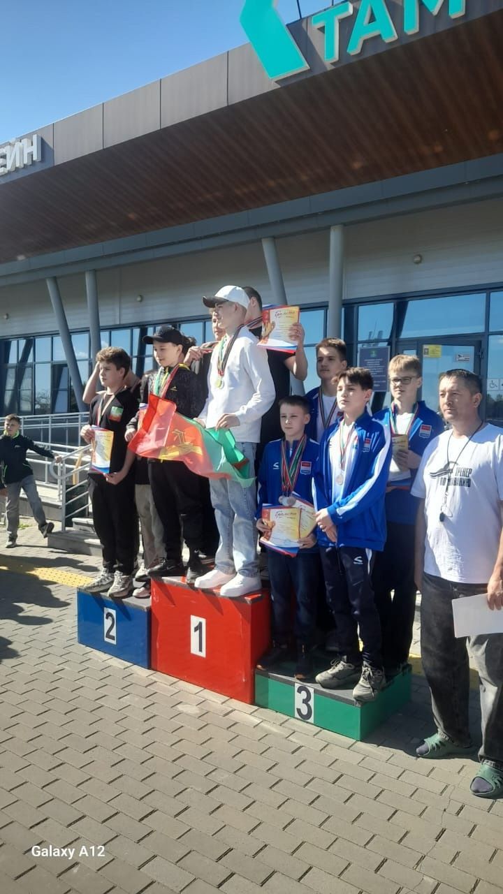 Юные пловцы из Нурлата показали отличные результаты на соревнованиях в Муслюмово