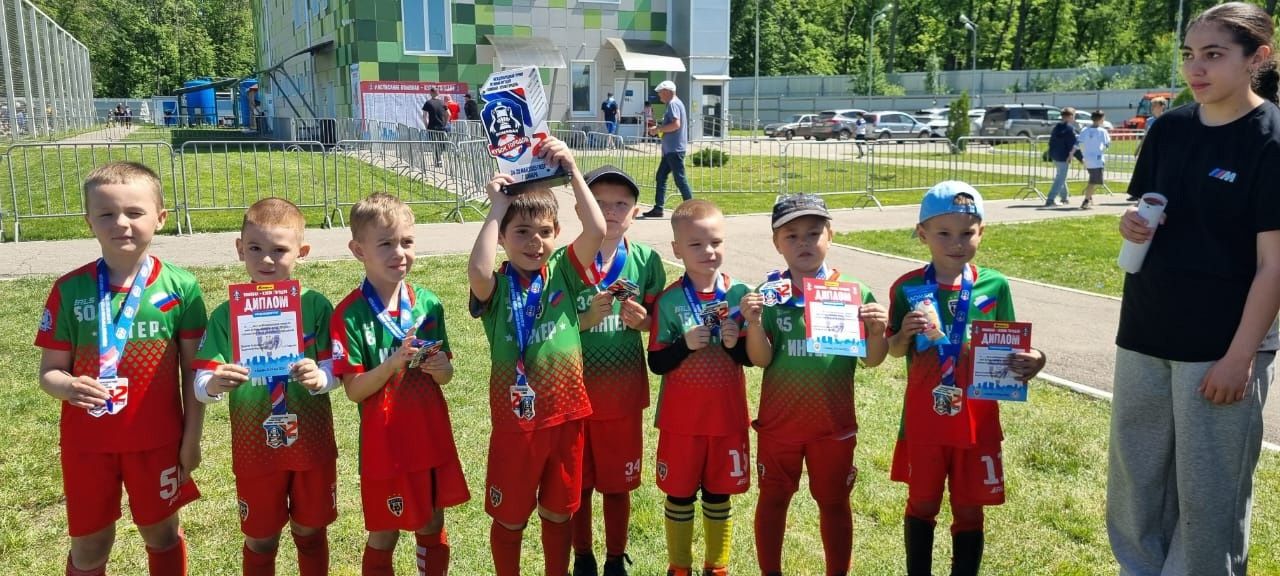 Воспитанники спортшколы им. Г. Хусаинова с триумфом вернулись с международного турнира по мини-футболу