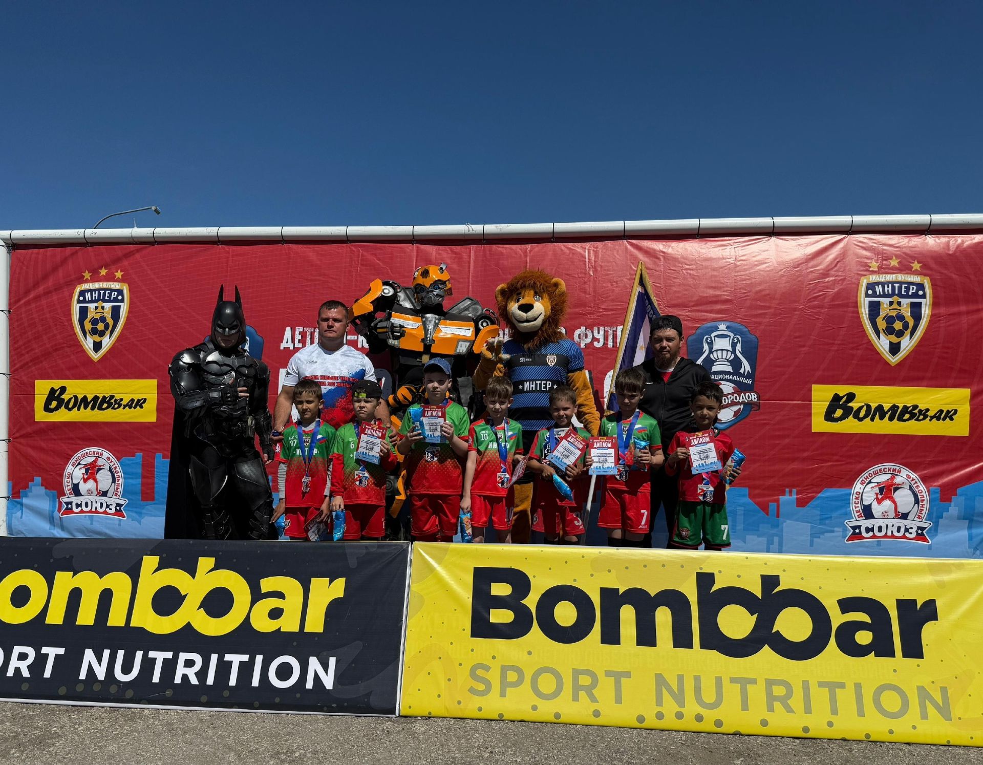 Воспитанники спортшколы им. Г. Хусаинова с триумфом вернулись с международного турнира по мини-футболу