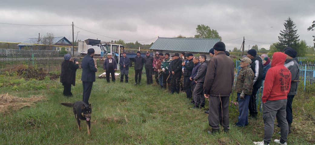 В Староальметьевском сельском поселении провели Единый день субботников