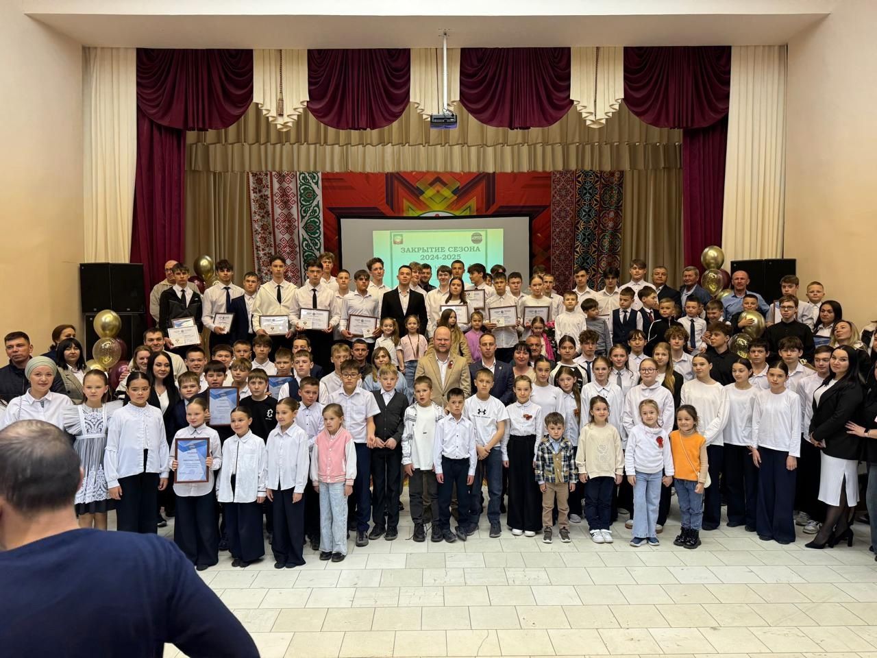 Торжественное закрытие учебно-тренировочного сезона в «Ледке»