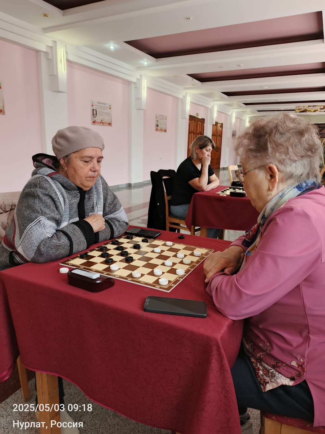 В Нурлате прошли турниры по шахматам и шашкам памяти Героя России