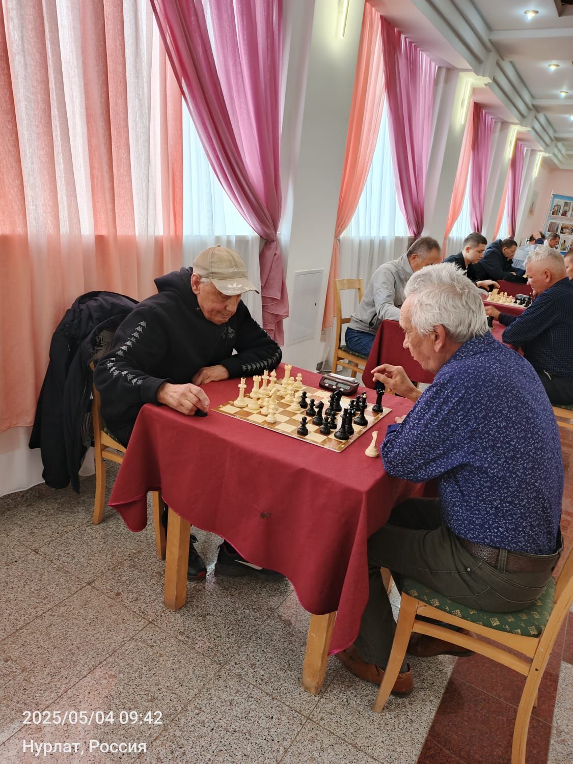 В Нурлате выявили сильнейших в шахматно-шашечном турнире памяти Героя России
