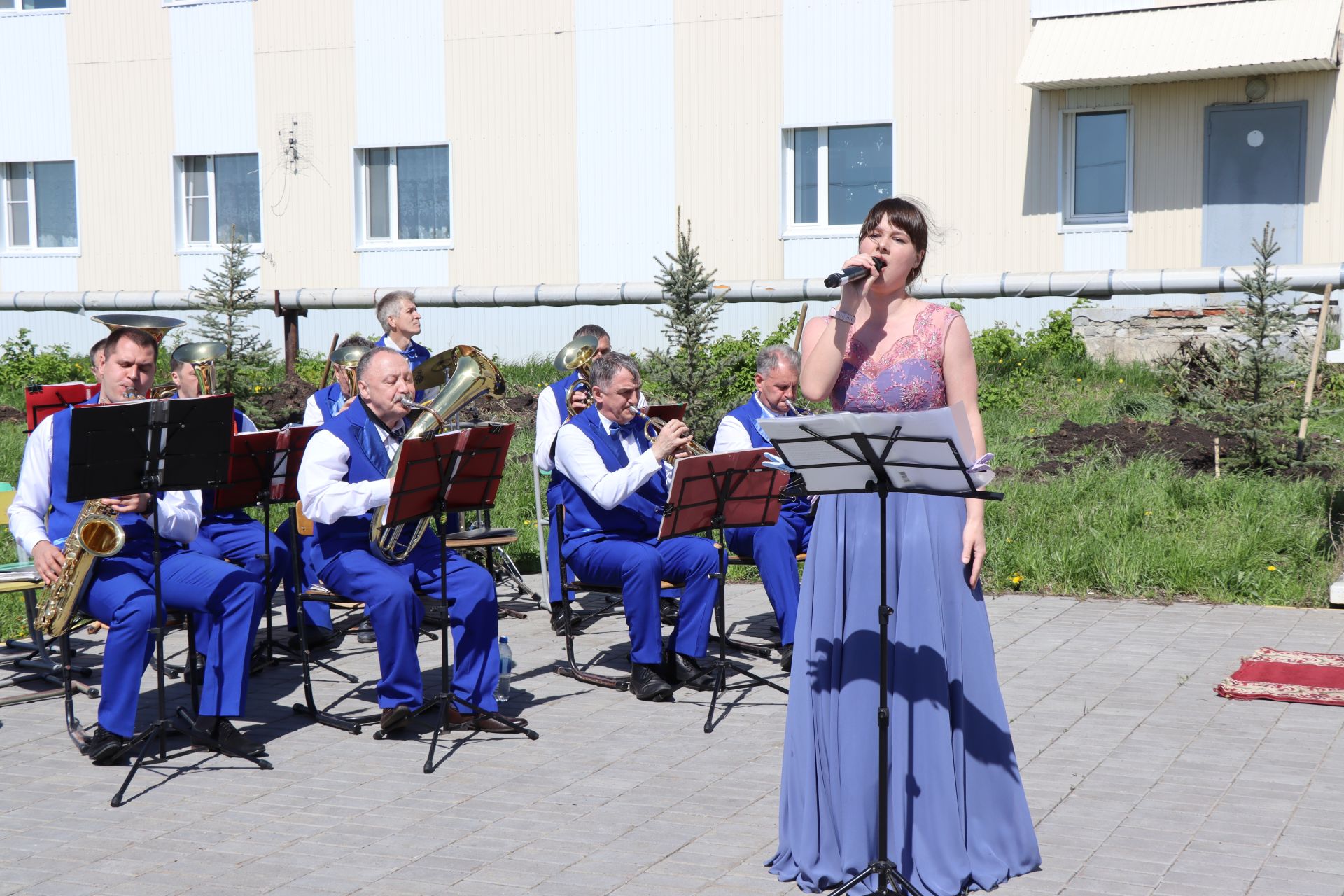 В Нурлате торжественно открыли Аллею Победы в честь героев-железнодорожников