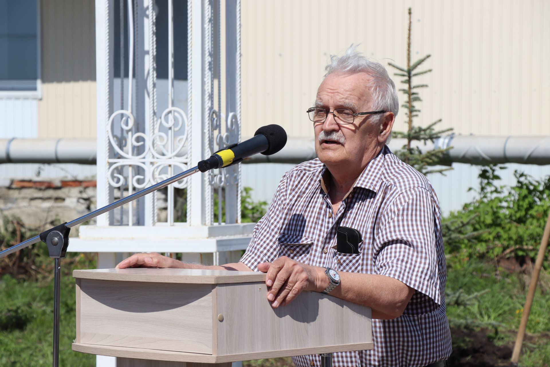 В Нурлате торжественно открыли Аллею Победы в честь героев-железнодорожников
