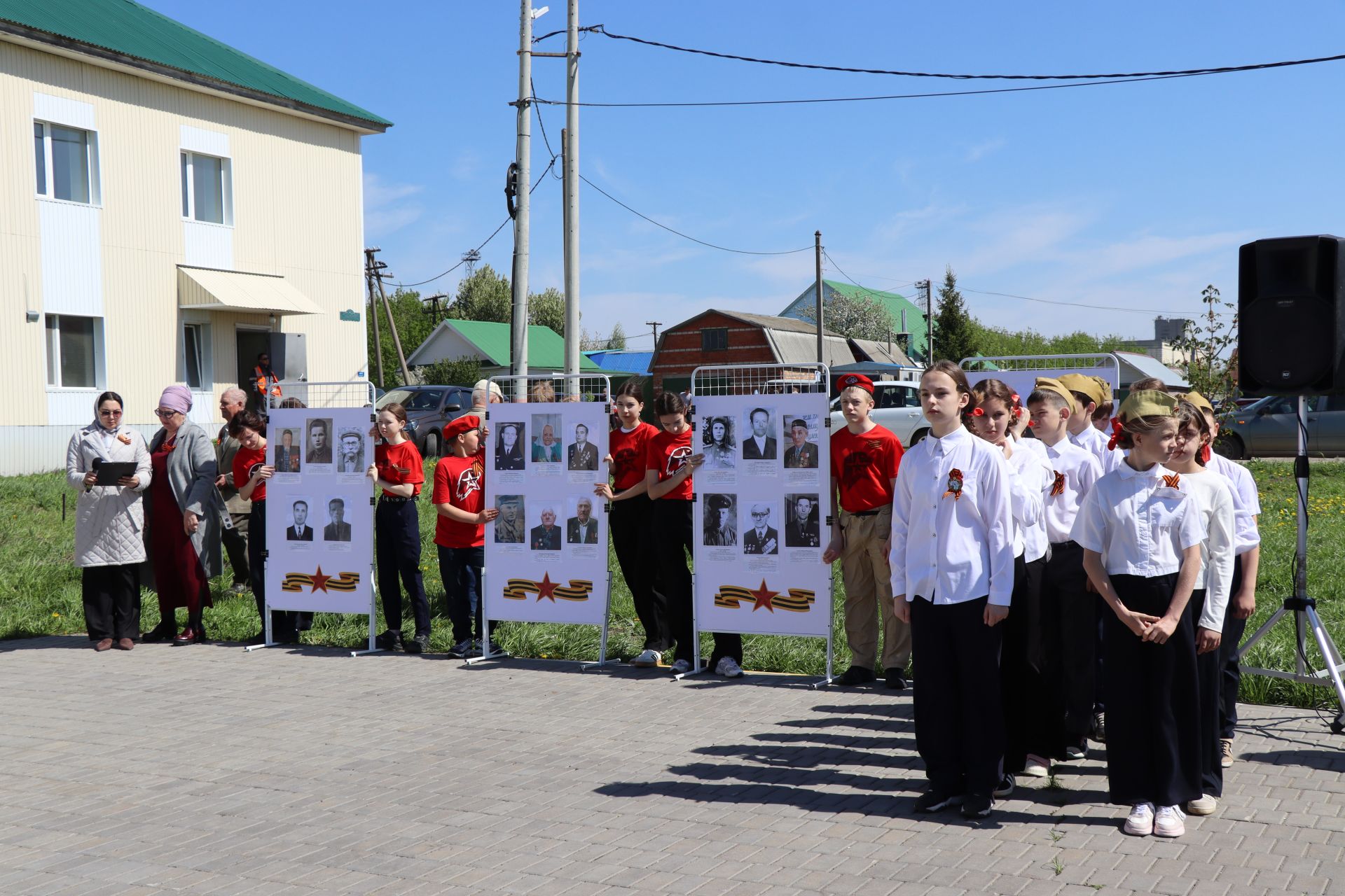 В Нурлате торжественно открыли Аллею Победы в честь героев-железнодорожников