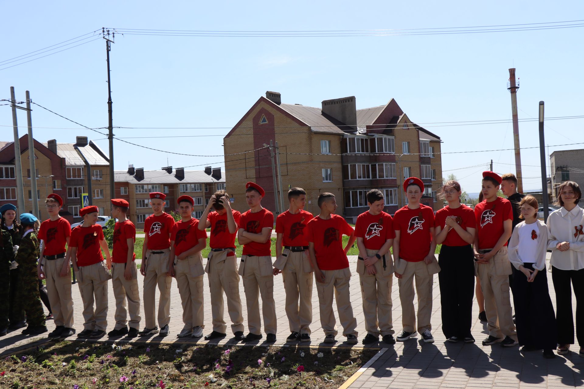 В Нурлате торжественно открыли Аллею Победы в честь героев-железнодорожников