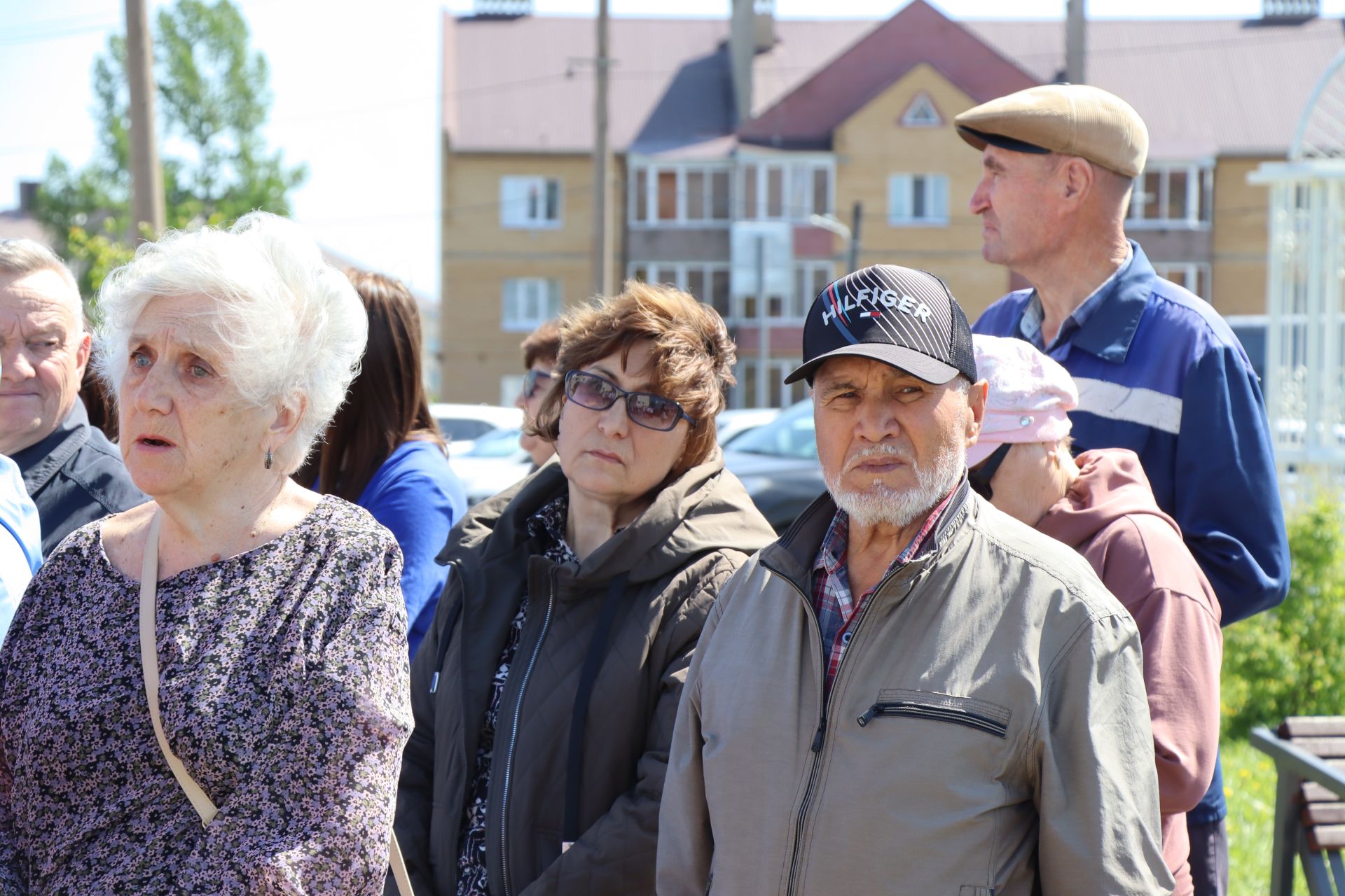 В Нурлате торжественно открыли Аллею Победы в честь героев-железнодорожников