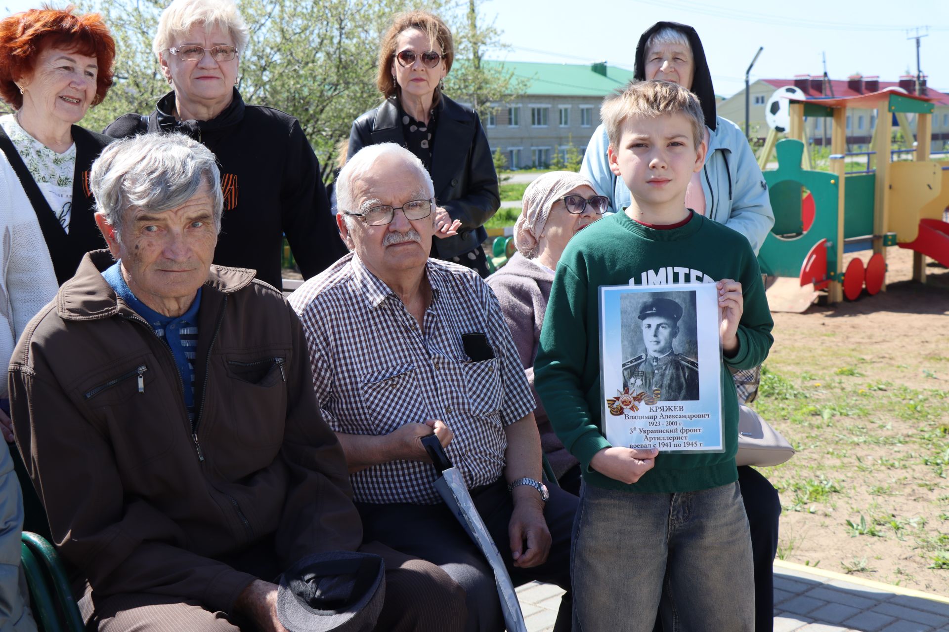 В Нурлате торжественно открыли Аллею Победы в честь героев-железнодорожников