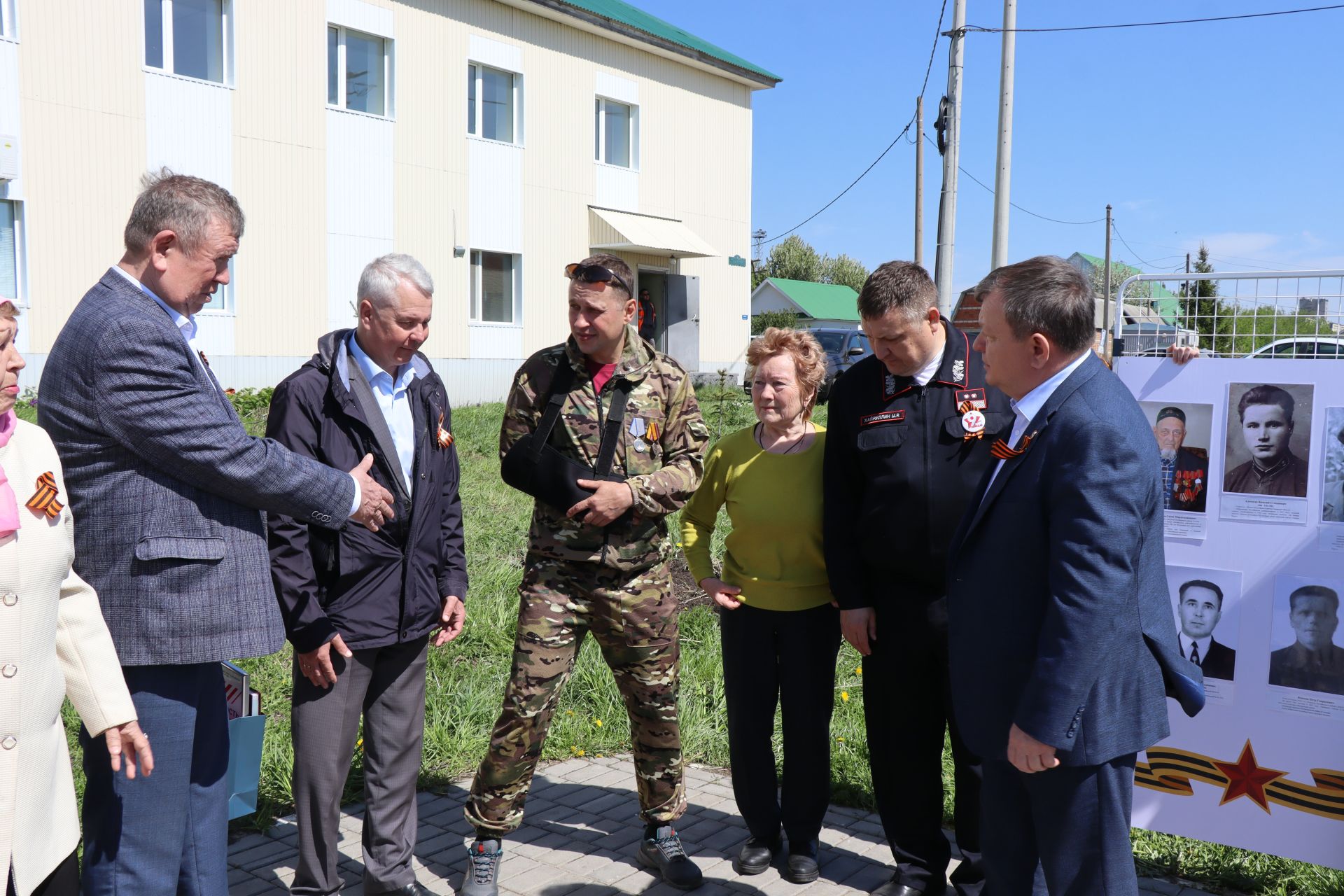 В Нурлате торжественно открыли Аллею Победы в честь героев-железнодорожников
