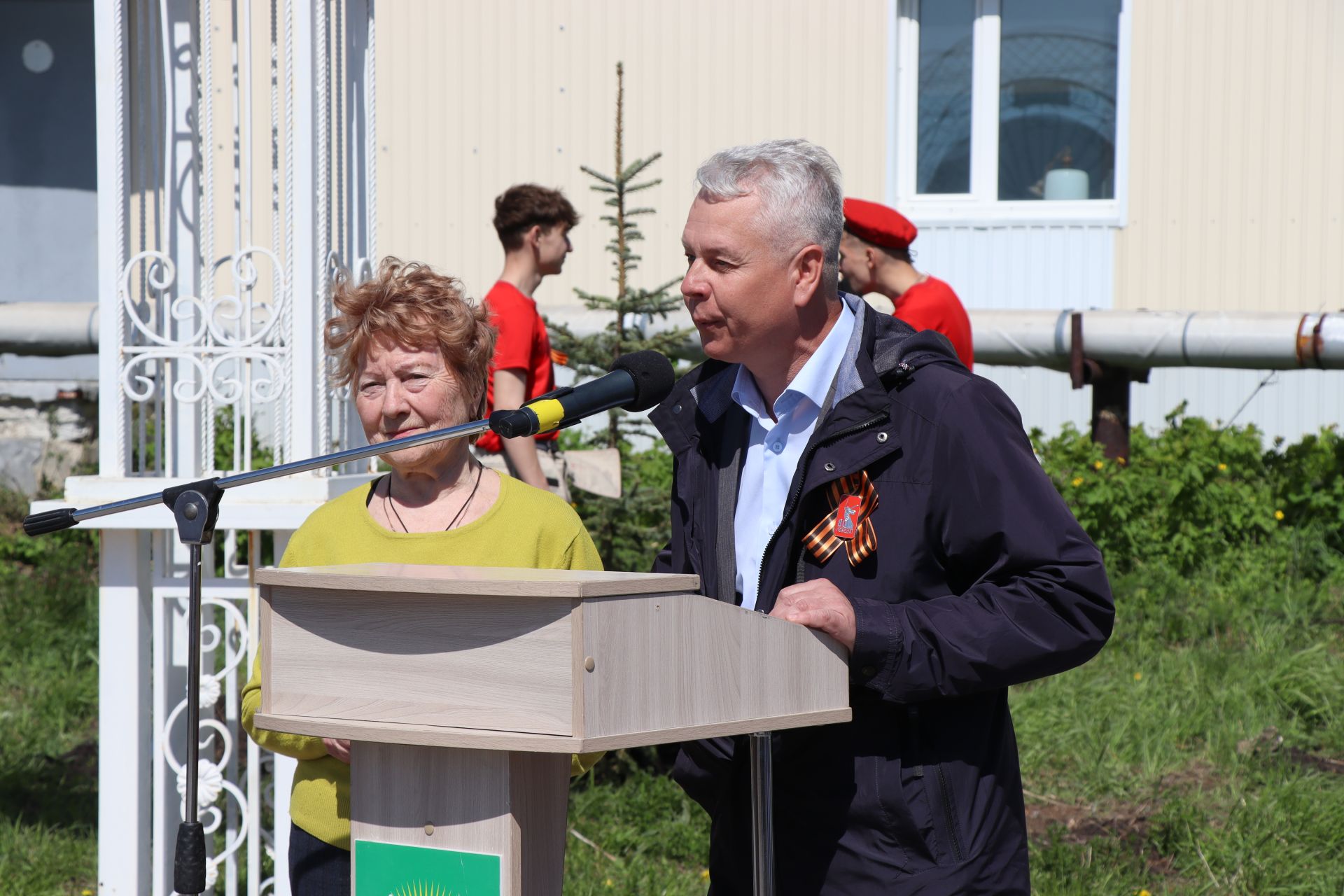 В Нурлате торжественно открыли Аллею Победы в честь героев-железнодорожников