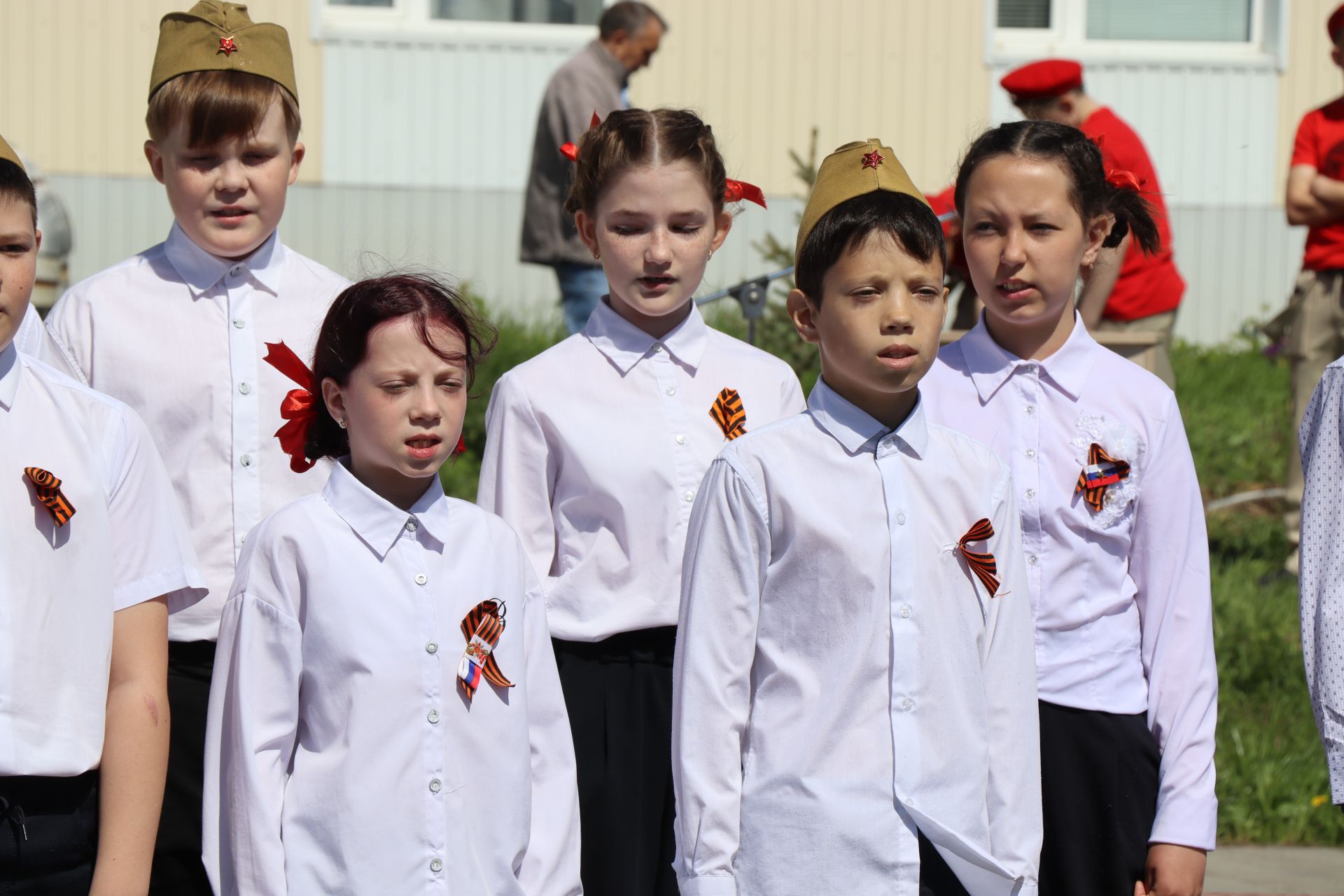 В Нурлате торжественно открыли Аллею Победы в честь героев-железнодорожников