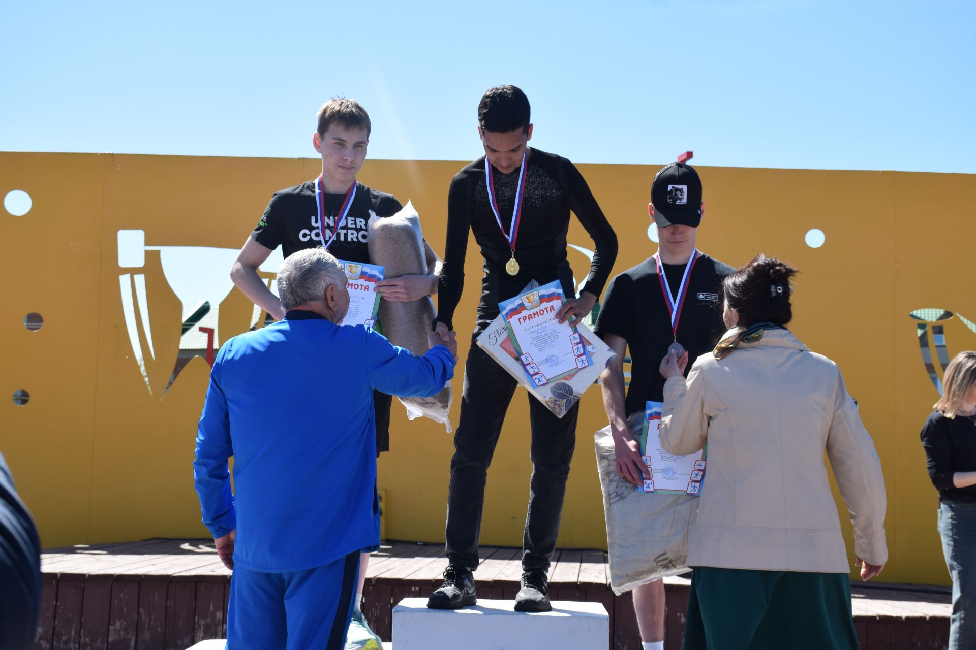 Самый юный участник пробега «Караульная Гора-Нурлат» Артем Жирнов посвятил свой забег подвигам прадедов