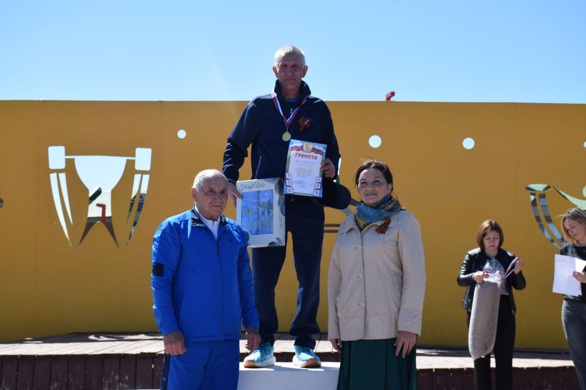 Самый юный участник пробега «Караульная Гора-Нурлат» Артем Жирнов посвятил свой забег подвигам прадедов