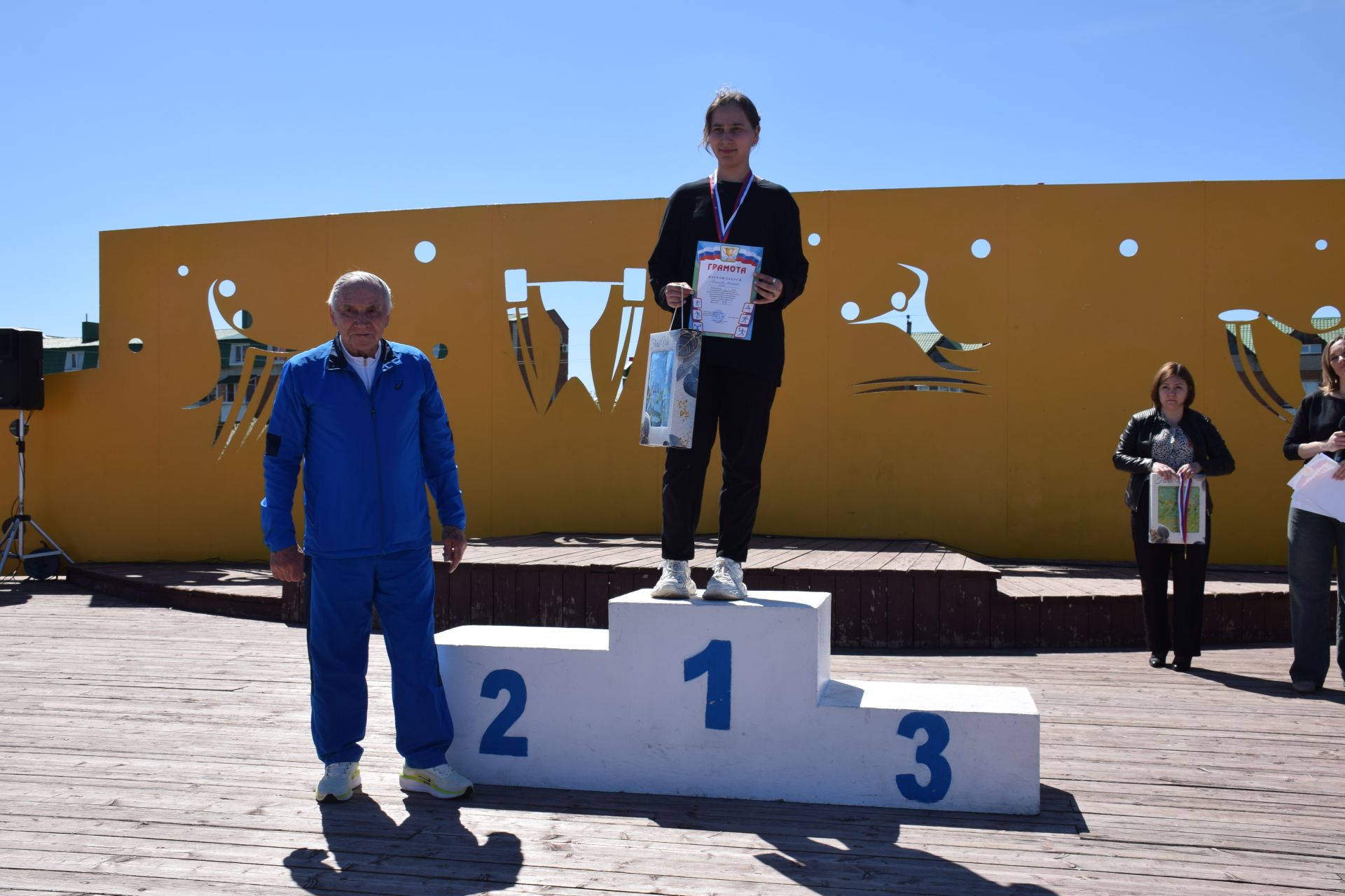 Самый юный участник пробега «Караульная Гора-Нурлат» Артем Жирнов посвятил свой забег подвигам прадедов