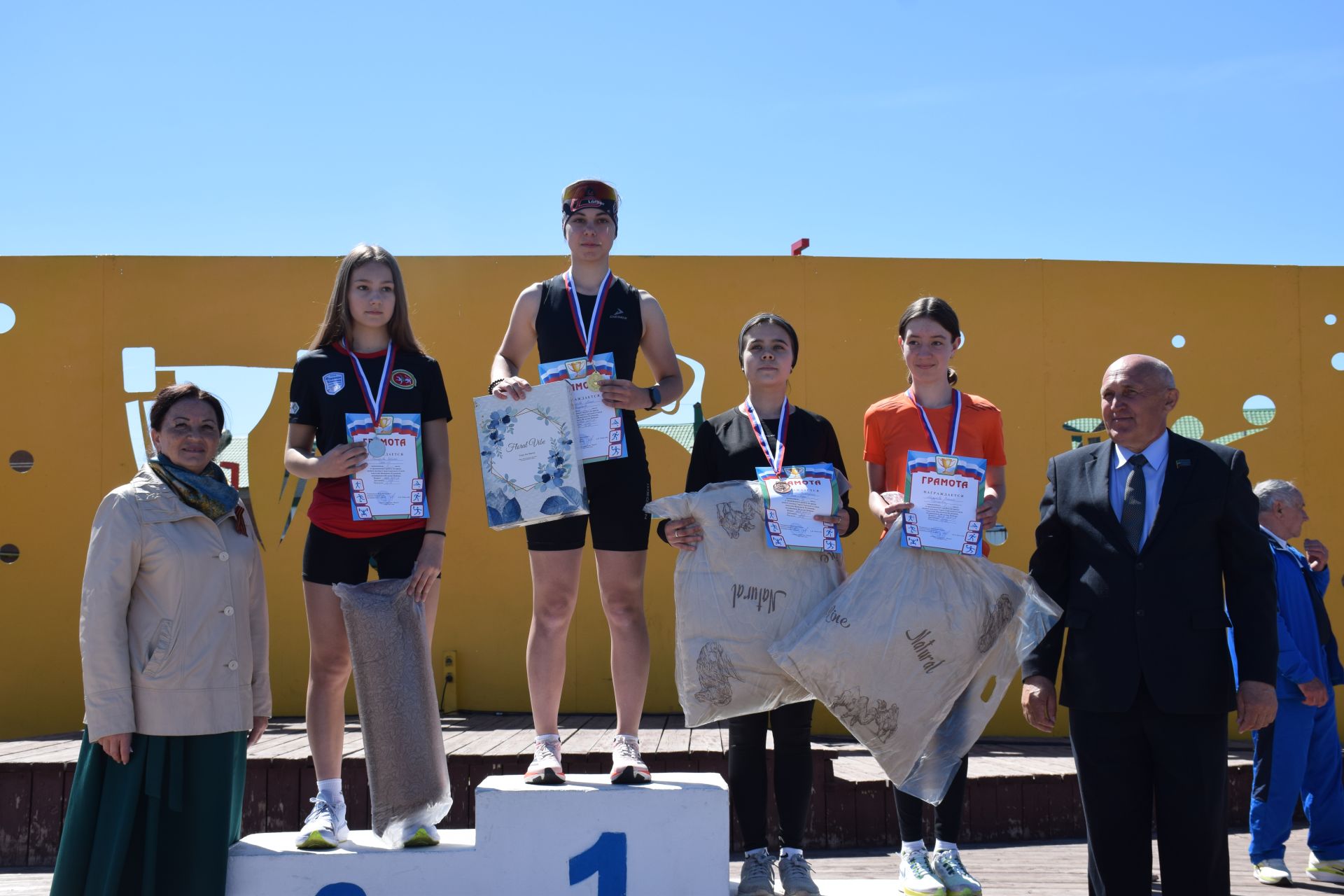 Самый юный участник пробега «Караульная Гора-Нурлат» Артем Жирнов посвятил свой забег подвигам прадедов