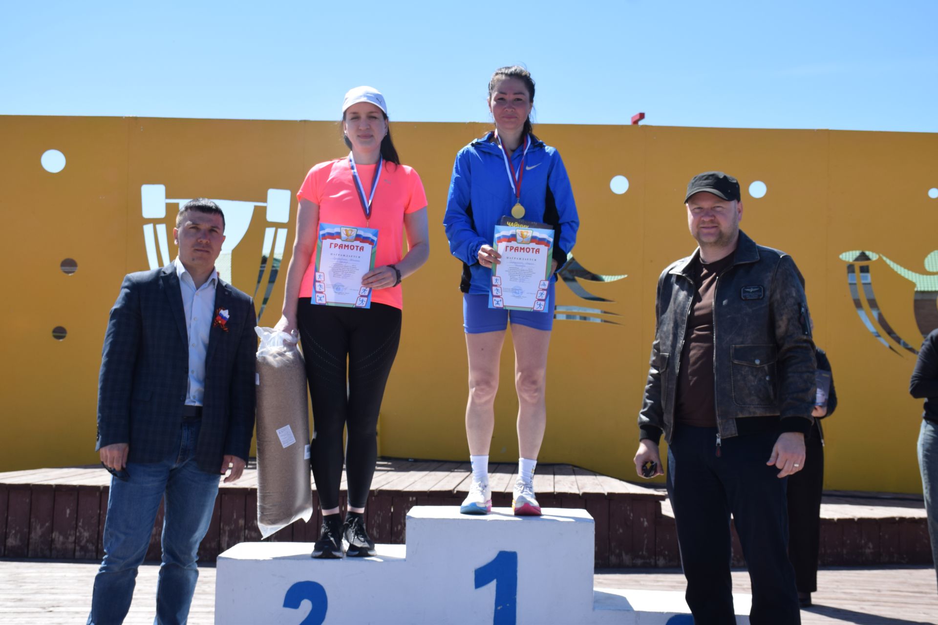 Самый юный участник пробега «Караульная Гора-Нурлат» Артем Жирнов посвятил свой забег подвигам прадедов