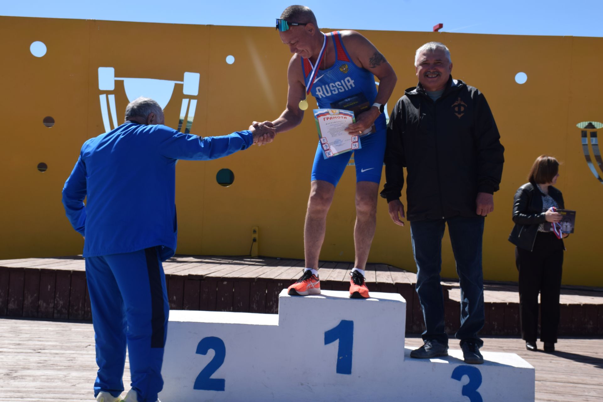 Самый юный участник пробега «Караульная Гора-Нурлат» Артем Жирнов посвятил свой забег подвигам прадедов