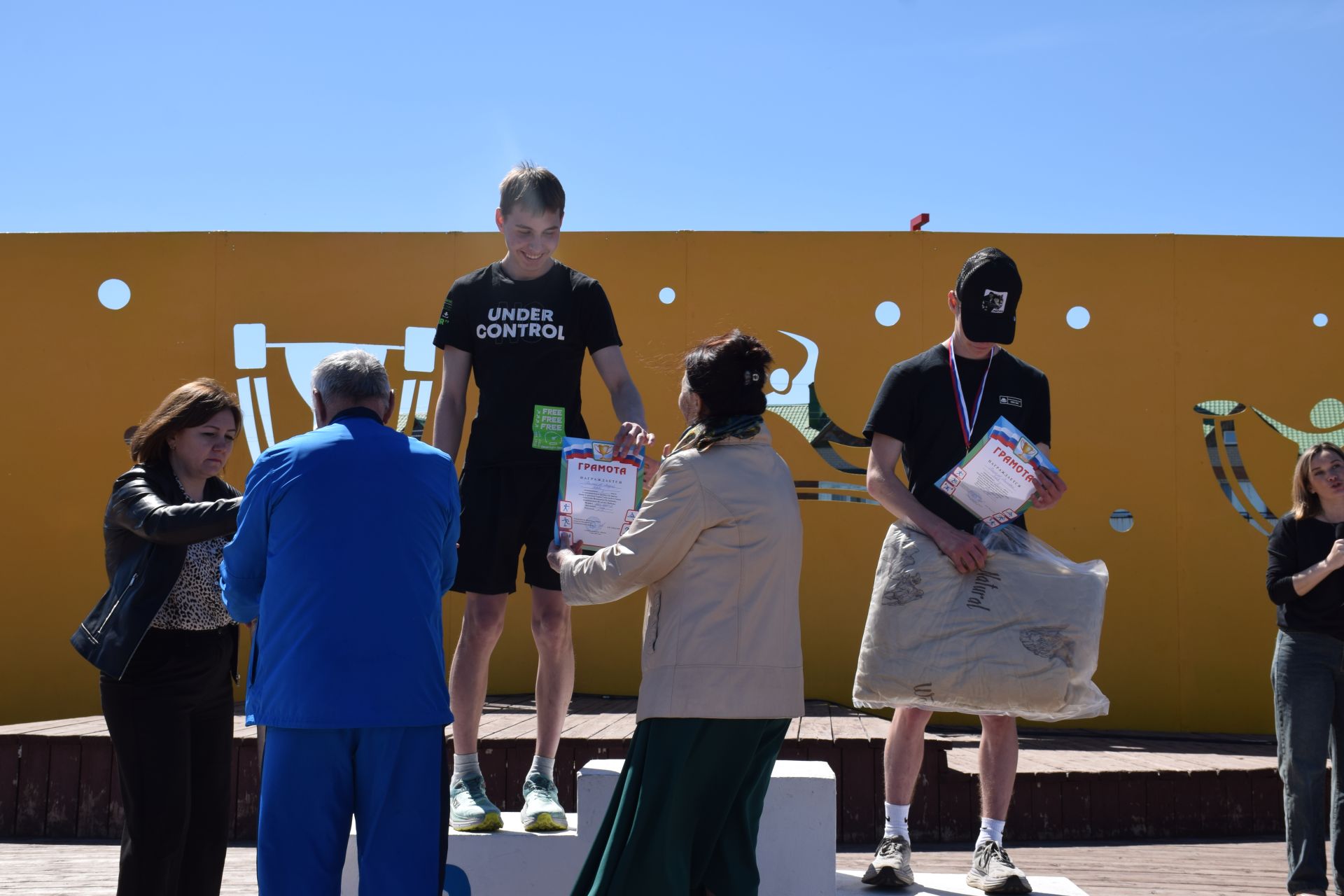 Самый юный участник пробега «Караульная Гора-Нурлат» Артем Жирнов посвятил свой забег подвигам прадедов