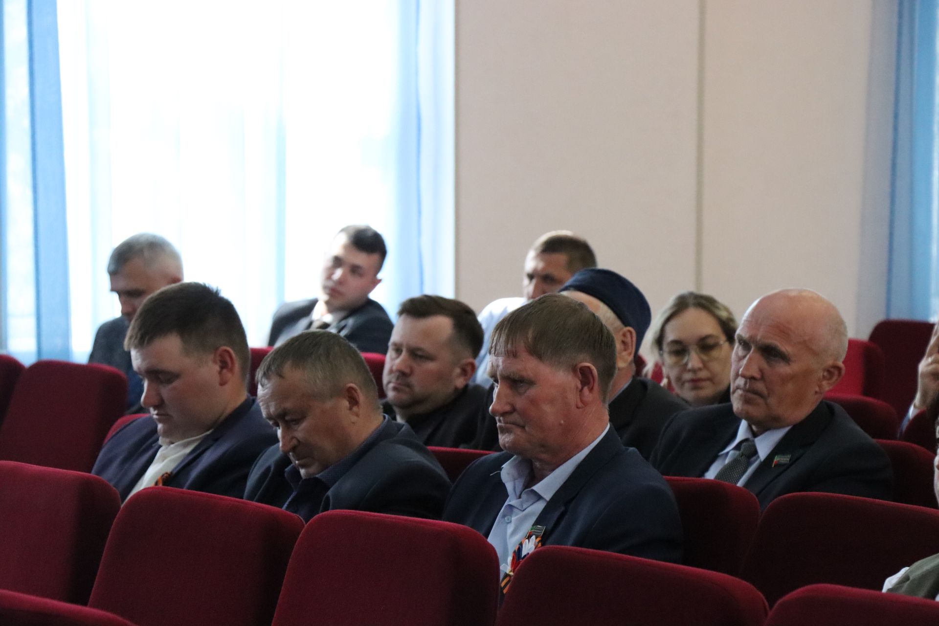 В Нурлате Айдар Метшин принял участие в акции «Красная гвоздика»