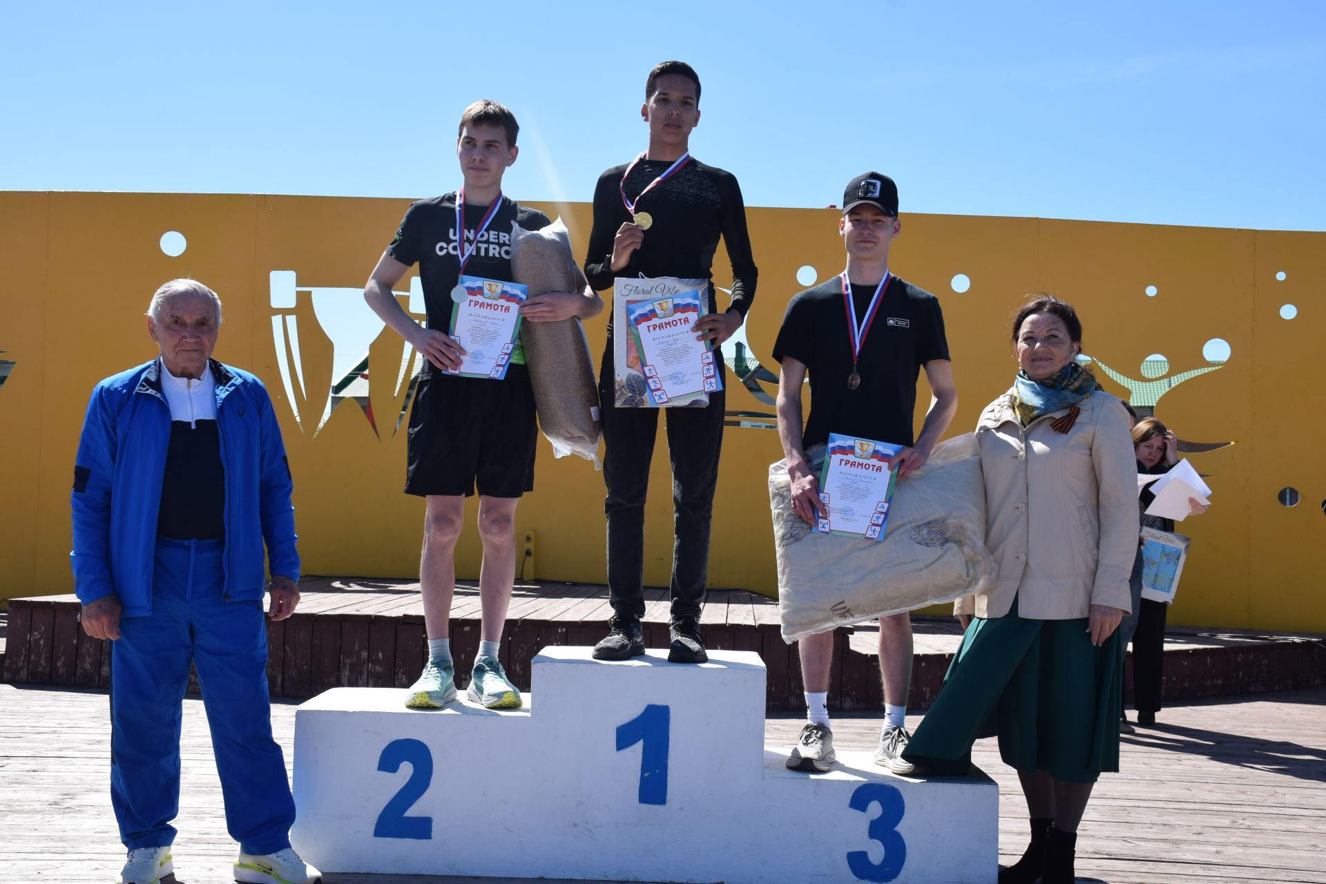 Самый юный участник пробега «Караульная Гора-Нурлат» Артем Жирнов посвятил свой забег подвигам прадедов