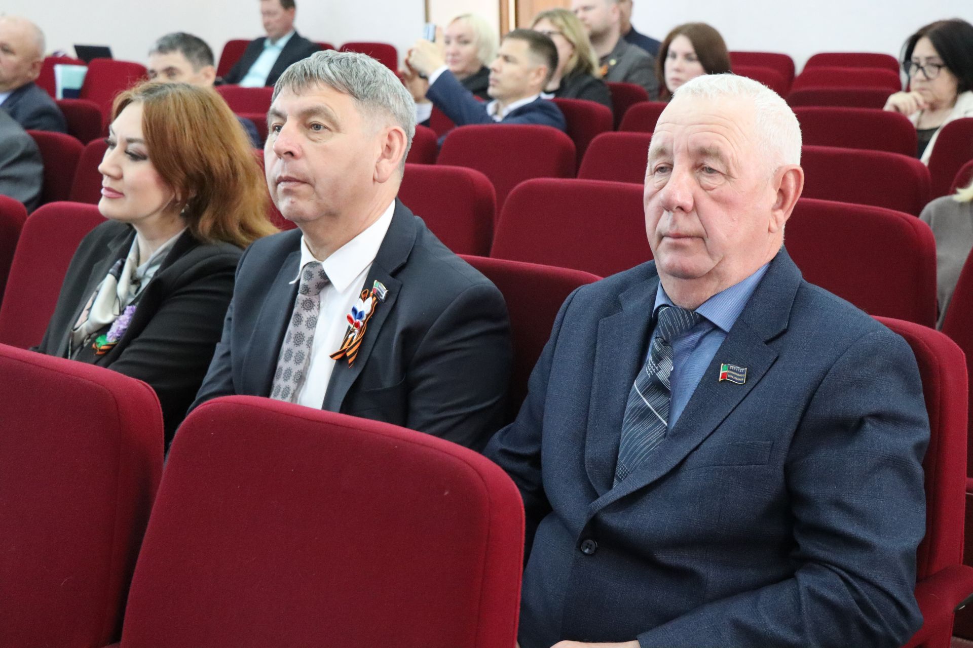 В Нурлате Айдар Метшин принял участие в акции «Красная гвоздика»