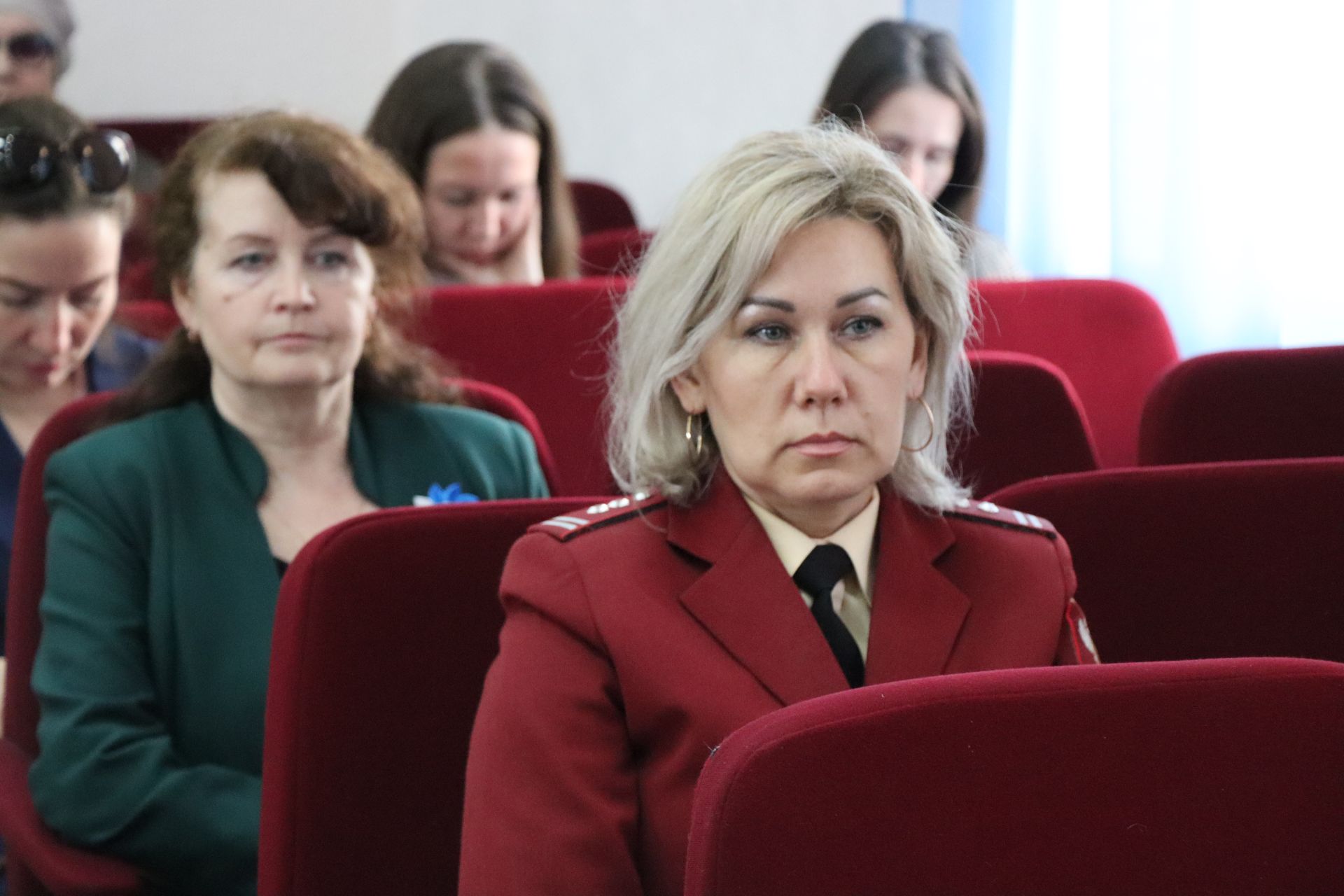 В Нурлате Айдар Метшин принял участие в акции «Красная гвоздика»