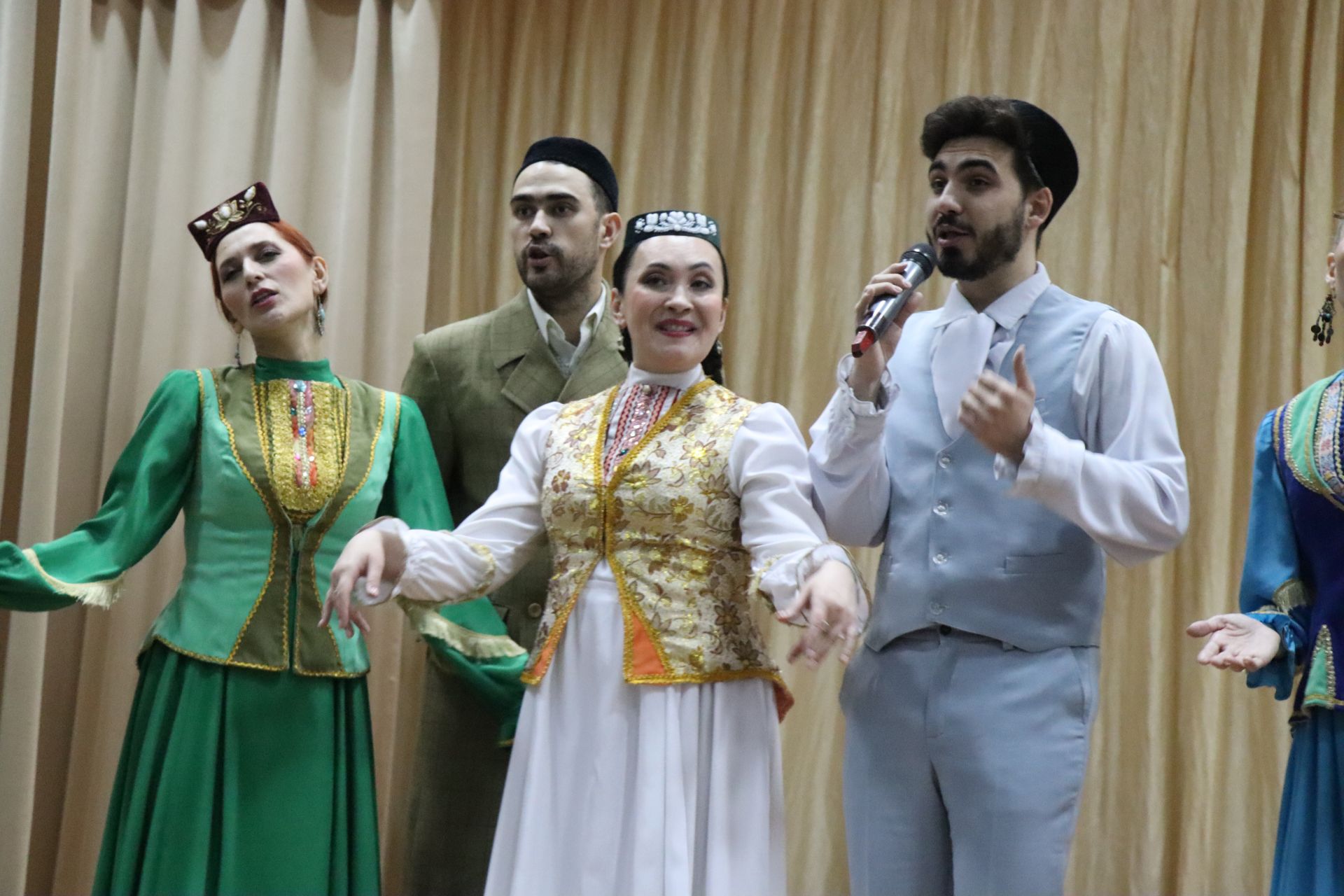 В Нурлатском районе почтили память основоположника татарского театра Габдуллы Кариева