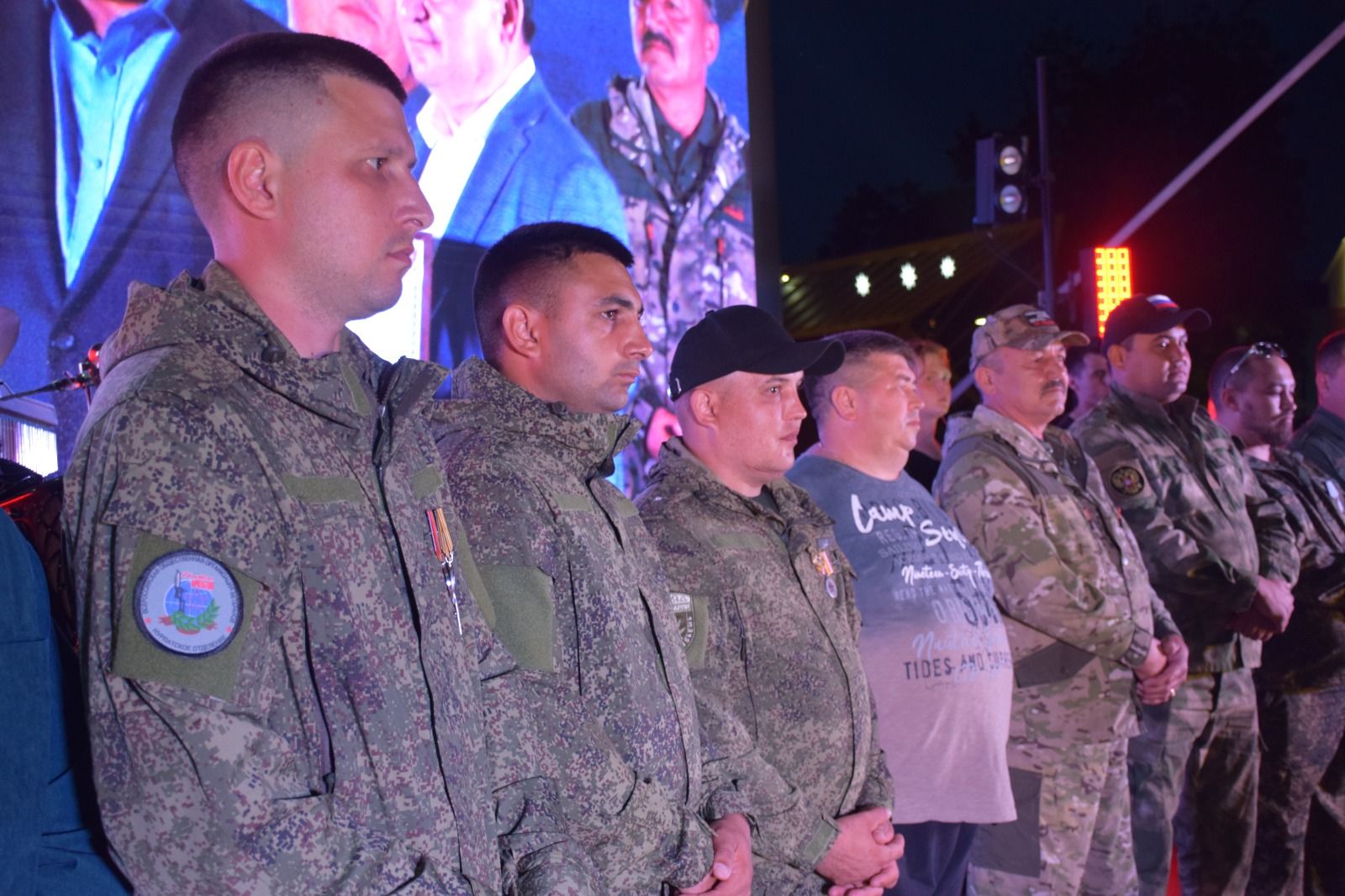 В Нурлате Фирдус Тямаев дал большой благотворительный концерт (+фоторепортаж)