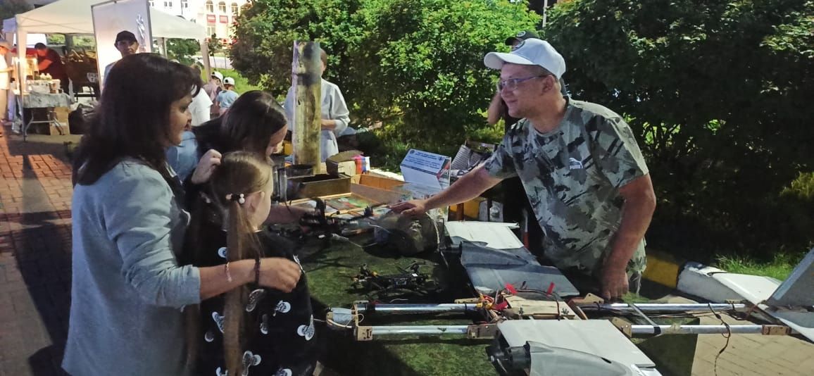 В Нурлате Фирдус Тямаев дал большой благотворительный концерт (+фоторепортаж)