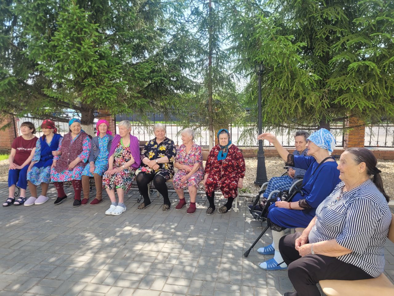 День России в Нурлатском доме престарелых: история, символы и традиции праздника