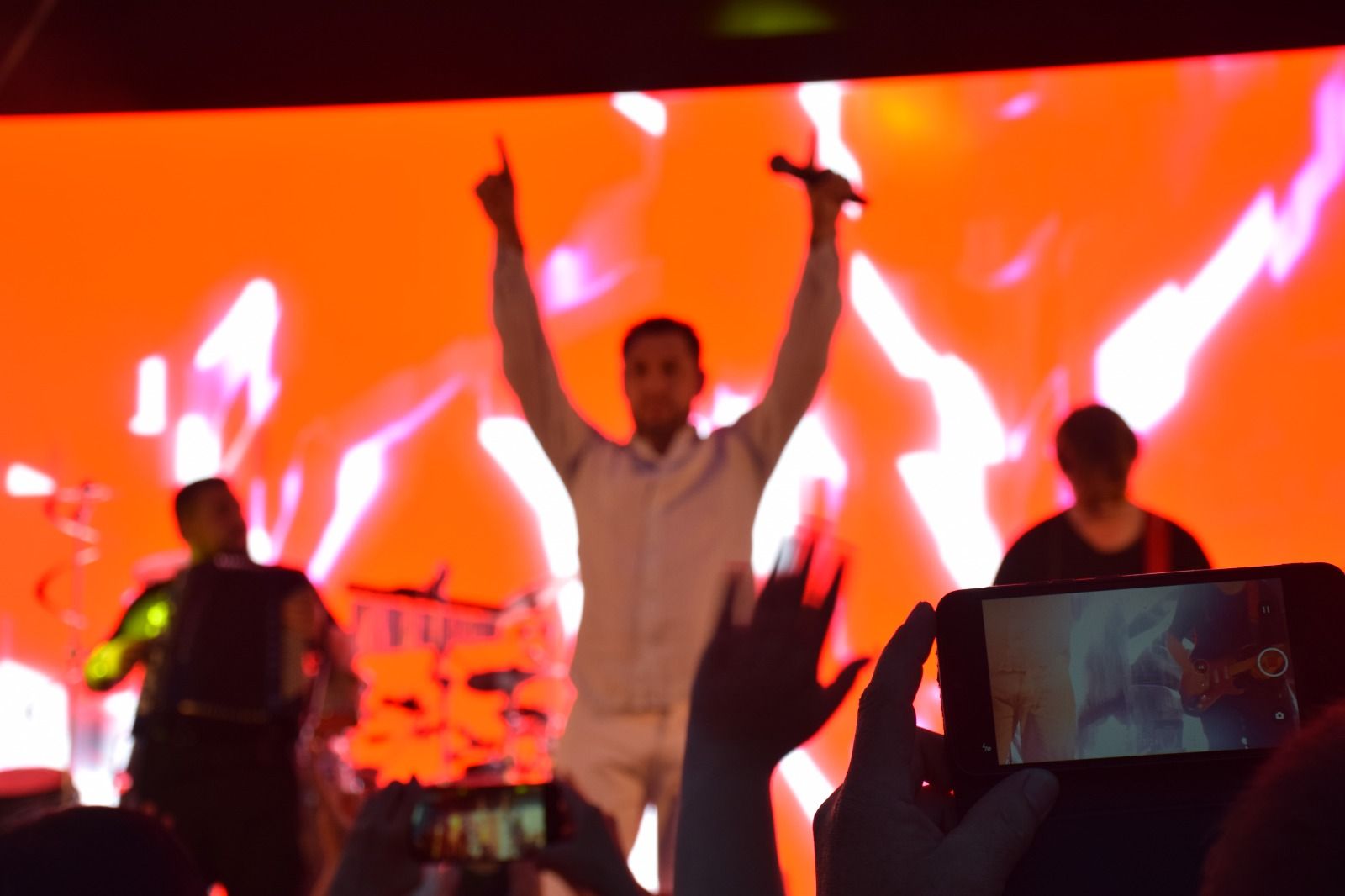 В Нурлате Фирдус Тямаев дал большой благотворительный концерт (+фоторепортаж)