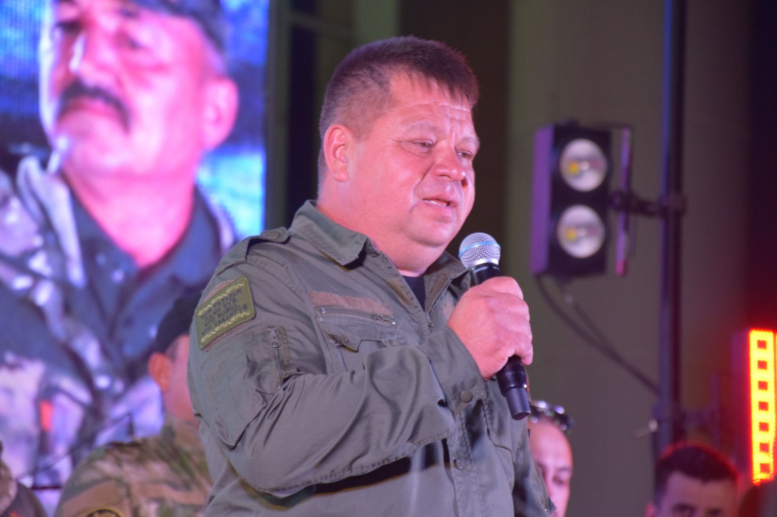 В Нурлате Фирдус Тямаев дал большой благотворительный концерт (+фоторепортаж)