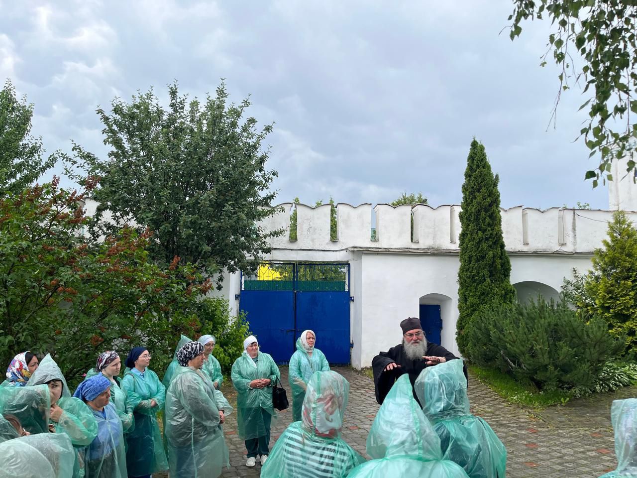 Сотрудники ЦСОН «Гармония» посетили Раифский монастырь