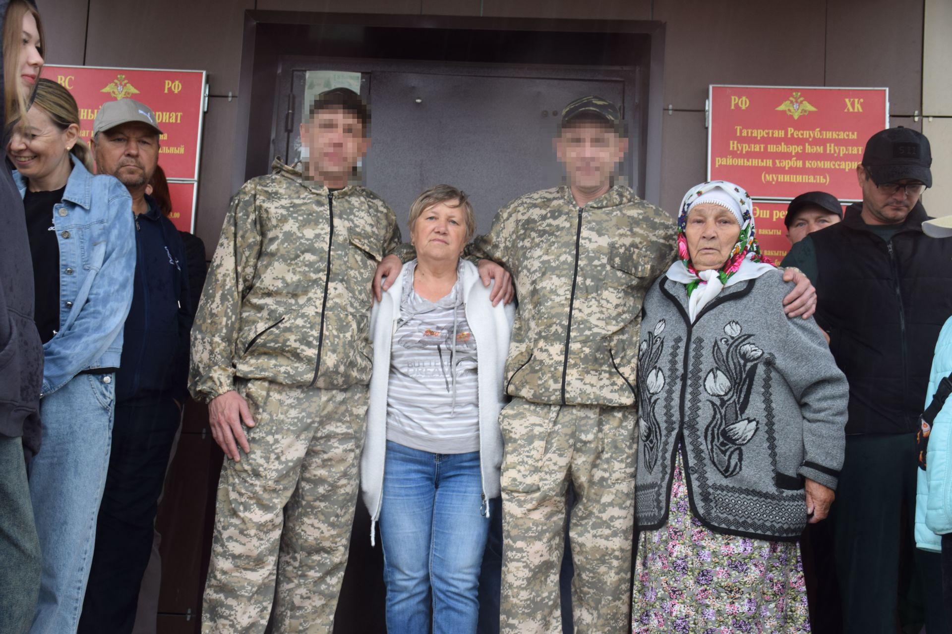 Трое нурлатцев отправились в зону специальной военной операции