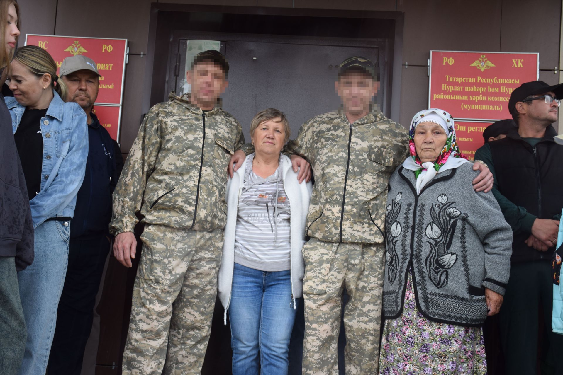 Трое нурлатцев отправились в зону специальной военной операции