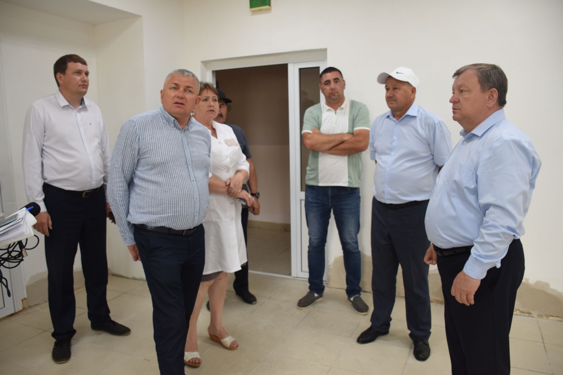 В Нурлате Дамир Ишкинеев осмотрел строящиеся фельдшерско-акушерские пункты