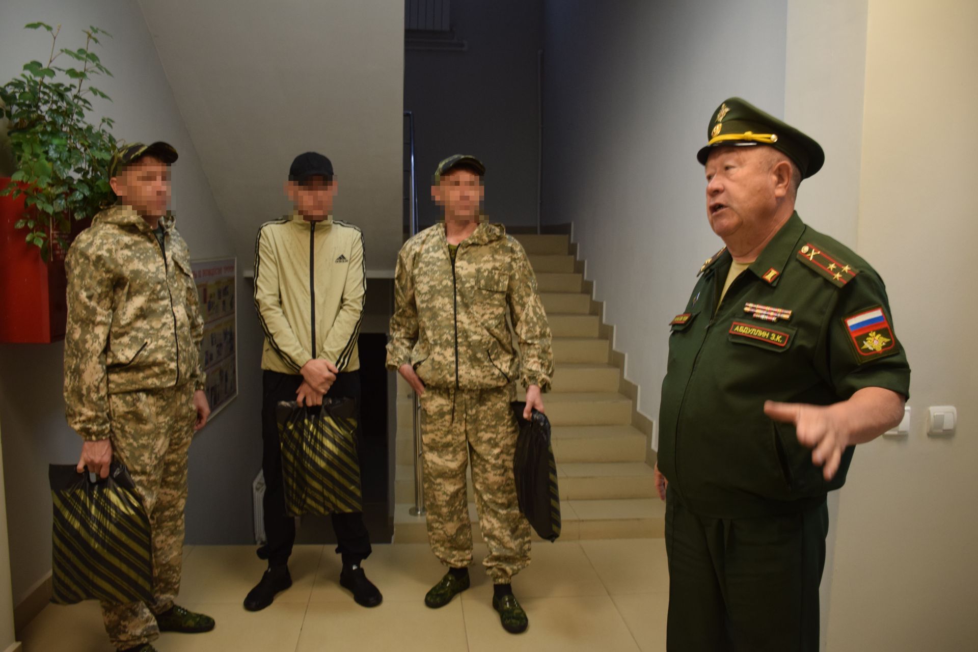 Трое нурлатцев отправились в зону специальной военной операции